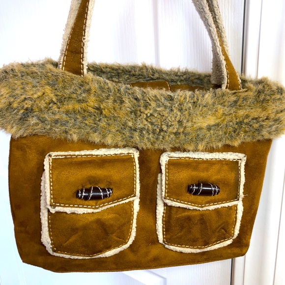 Bath & Body works faux fur/suede purse/tote - Picture 4 of 8